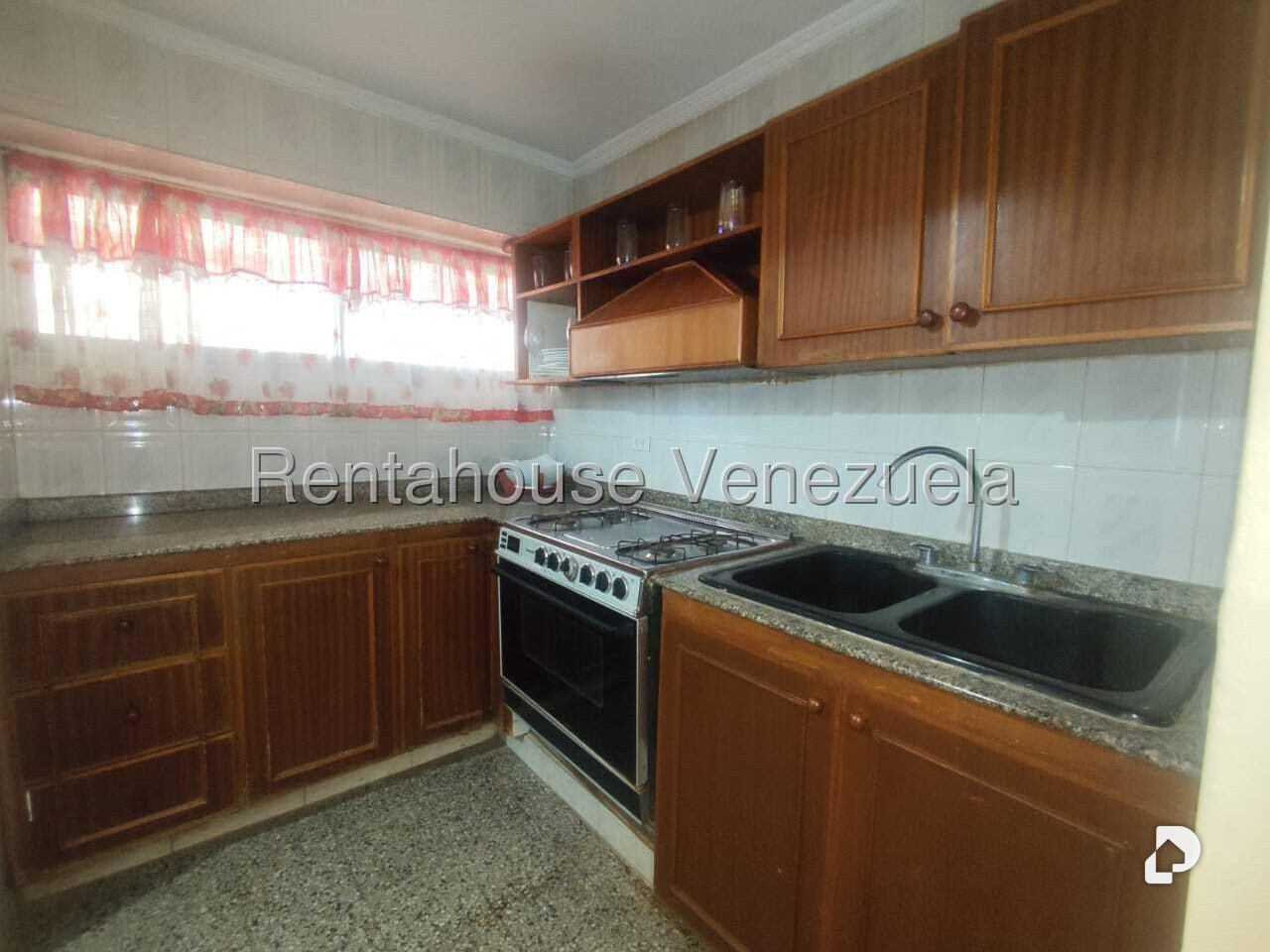Apartamento en Urbanización El Rosal, Maracaibo – 4