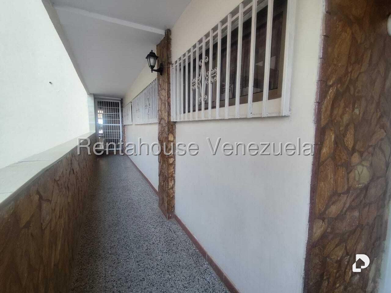 Apartamento en Urbanización El Rosal, Maracaibo – 12