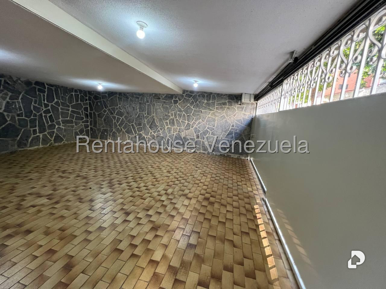 Casa en El Marqués, Caracas – 23