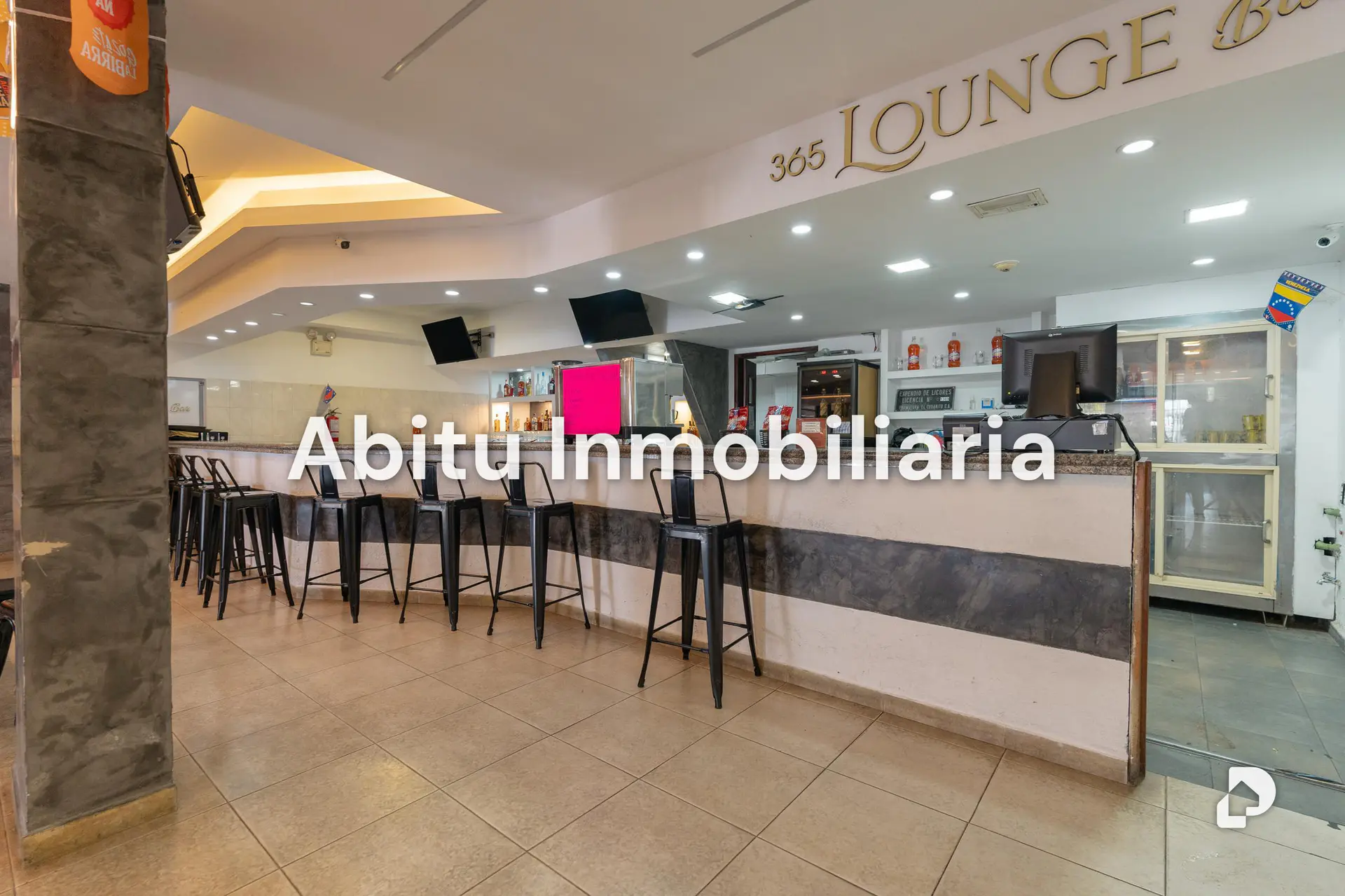 Local comercial en El Paraíso, Caracas – 8
