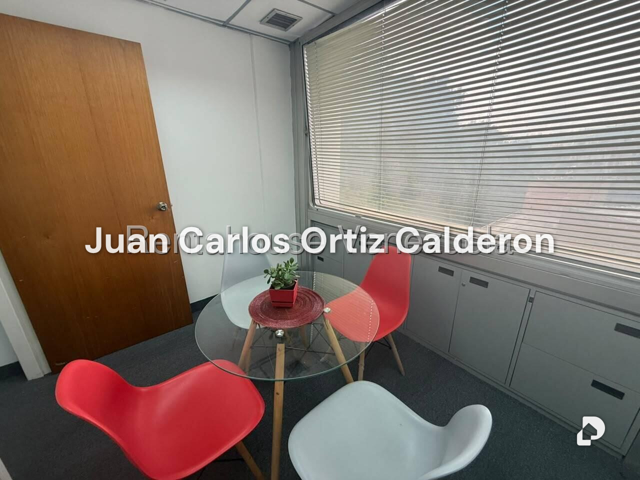 Office in Santa Paula, Caracas – 5