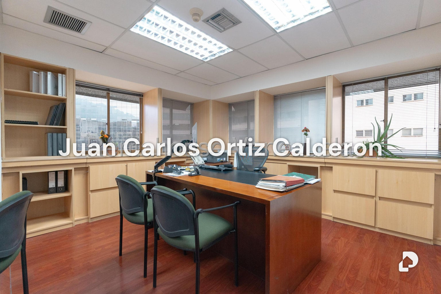Oficina en Los Palos Grandes, Caracas – 16