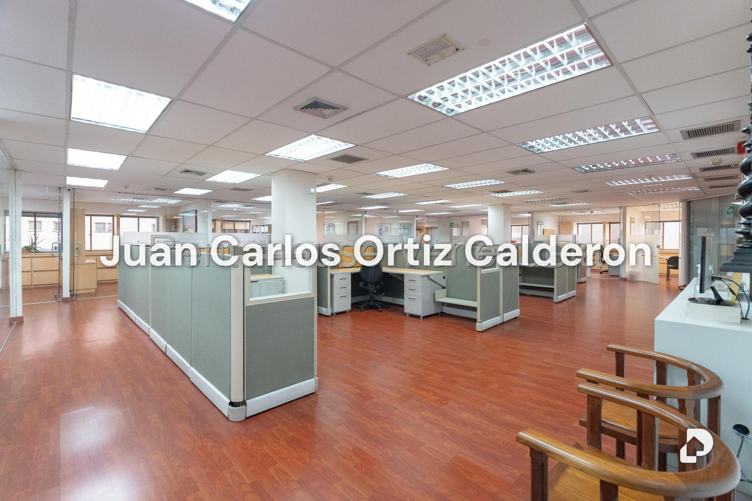 Oficina en Los Palos Grandes, Caracas – 19