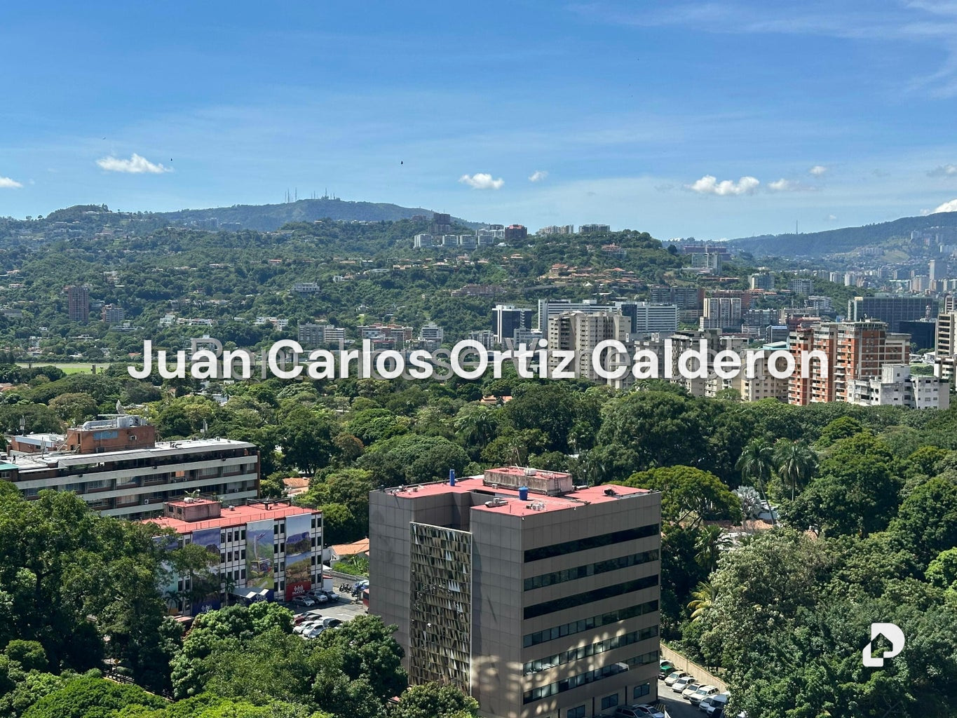 Oficina en Los Palos Grandes, Caracas – 2