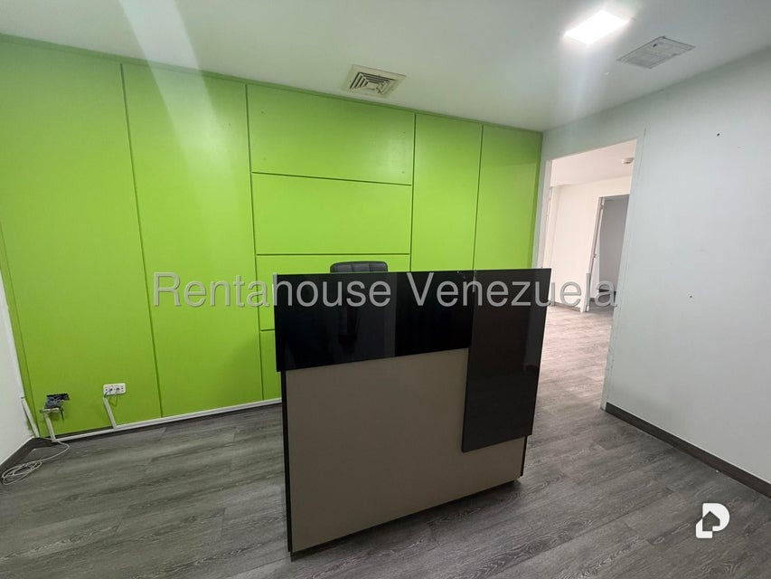 Oficina en Chuao, Caracas – 10