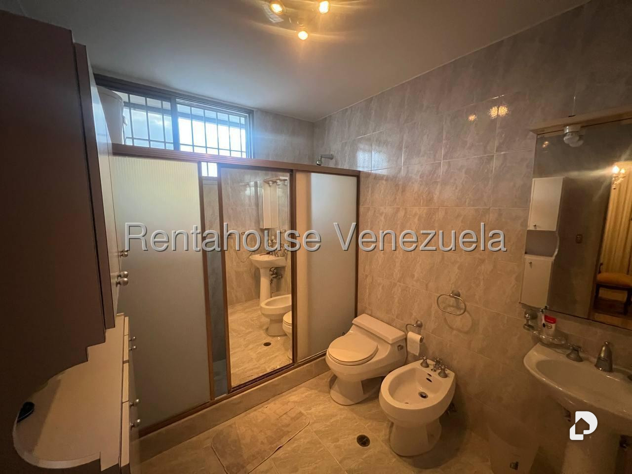 Casa en El Marqués, Caracas – 10