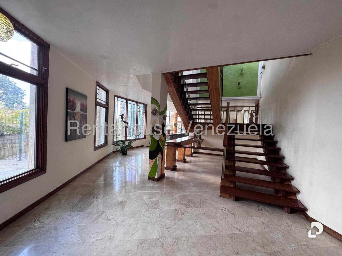 Casa en Oripoto, Caracas – 17