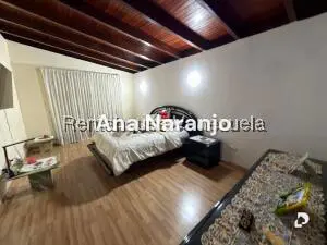 Casa en Prados del Este, Caracas – 20
