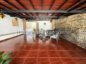Casa en Prados del Este, Caracas - 1