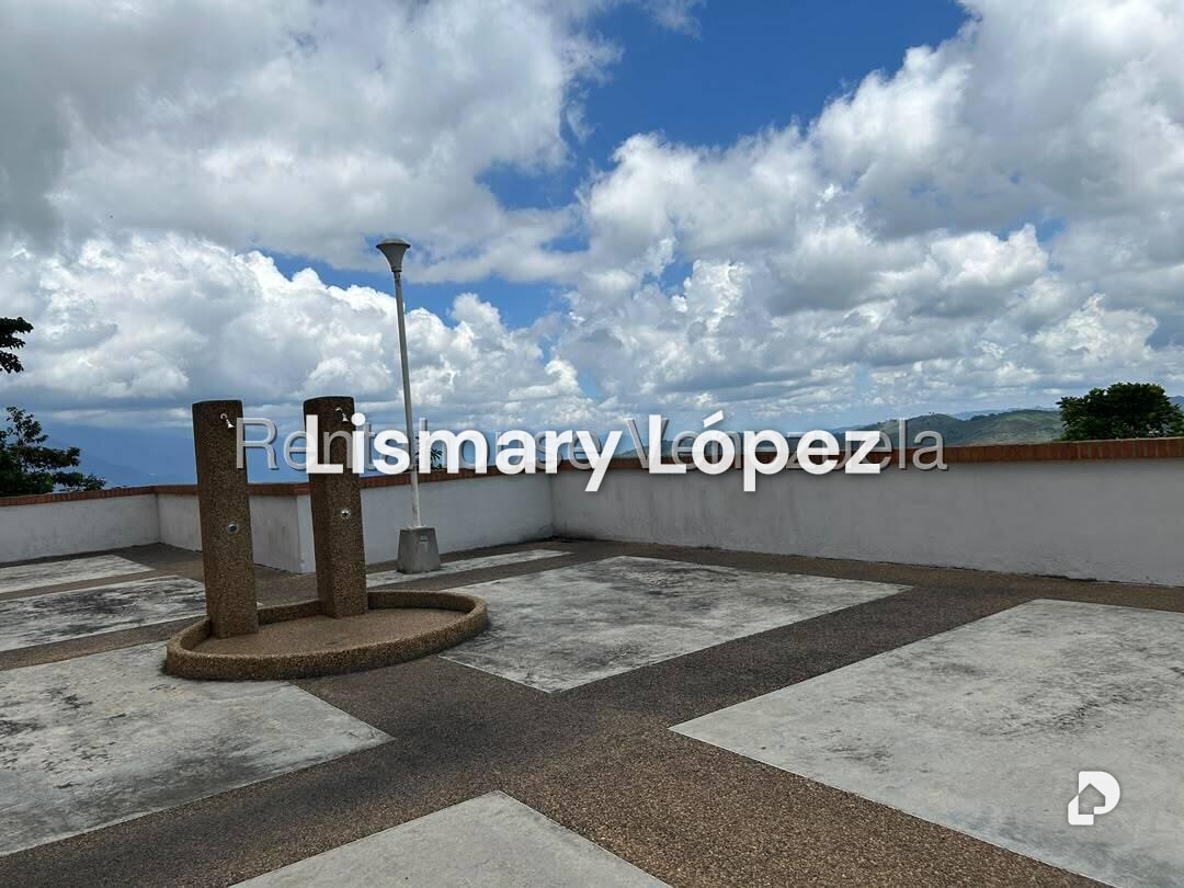 Apartamento en Miravila, Caracas – 22
