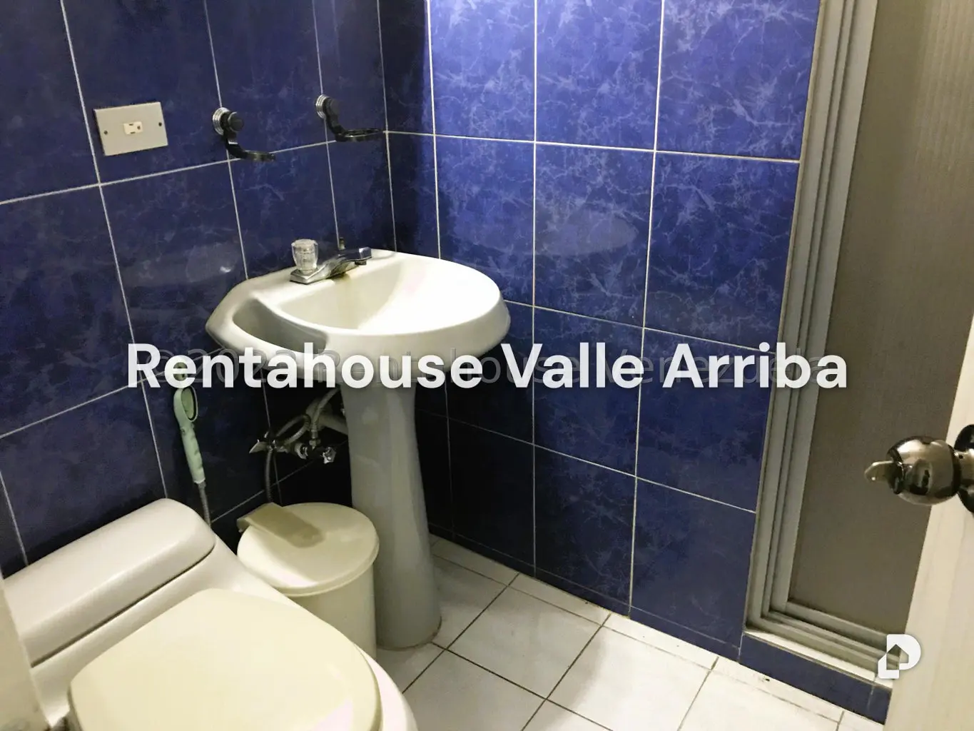 Local comercial en Santa Eduvigis, Caracas – 14