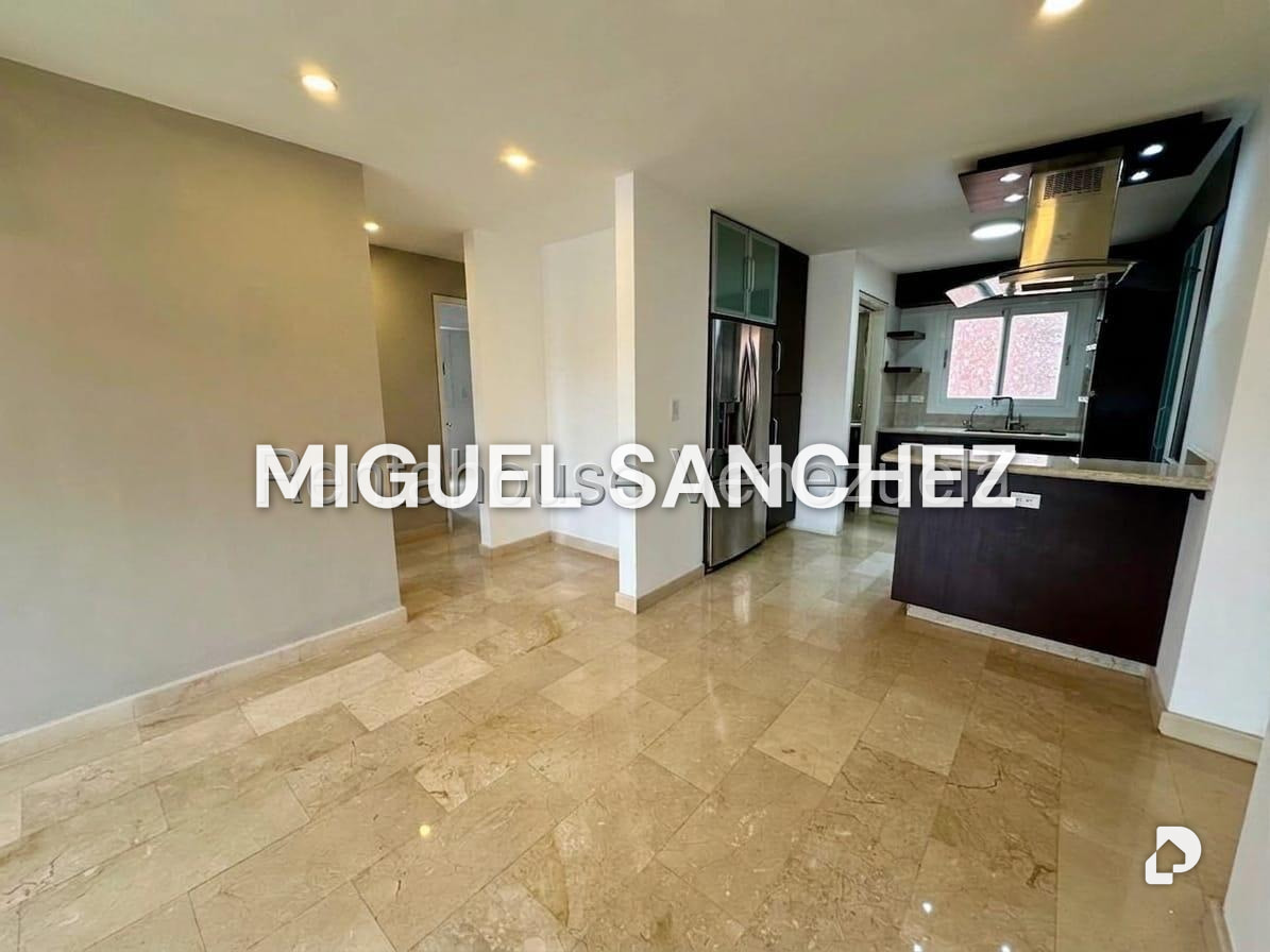 Apartamento en El Rosal, Caracas – 3