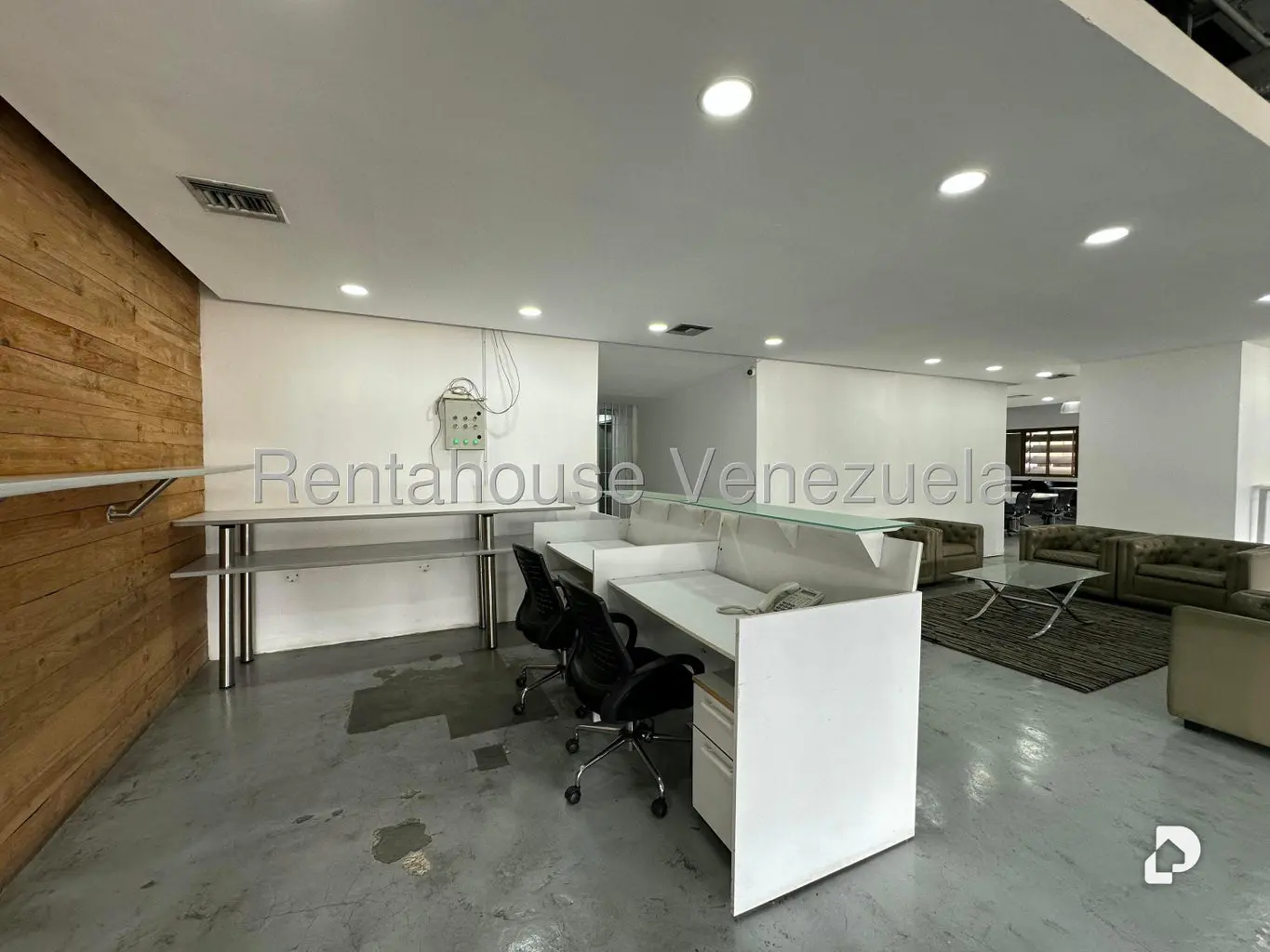 Oficina en Los Palos Grandes, Caracas