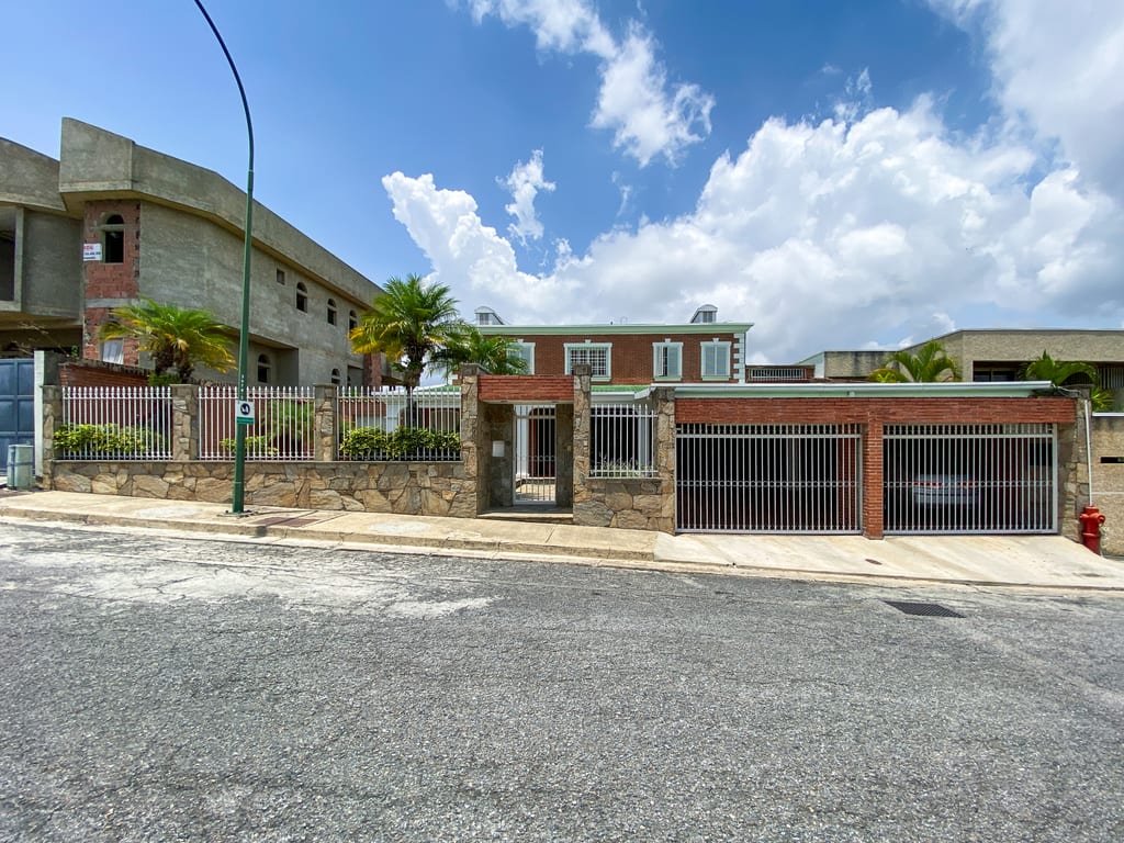 Casa en Los Naranjos (del Cafetal), Caracas - 1