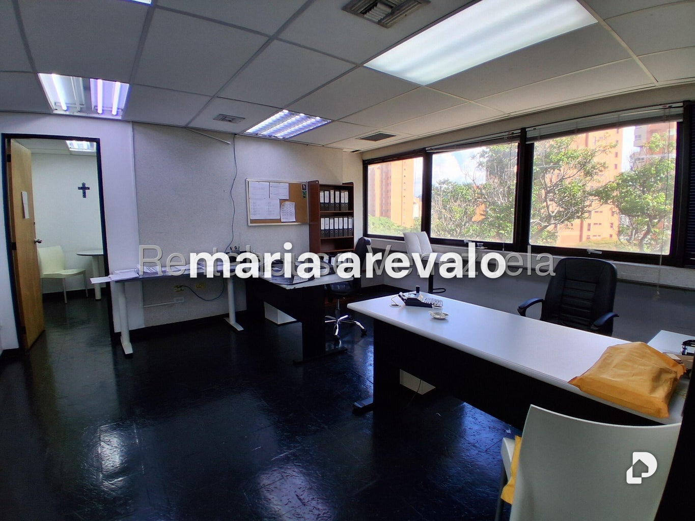 Oficina en El Rosal, Caracas – 17