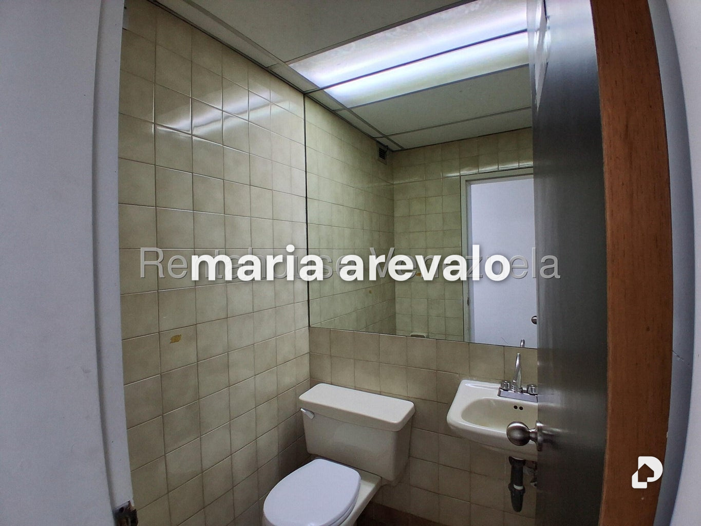 Oficina en El Rosal, Caracas – 19
