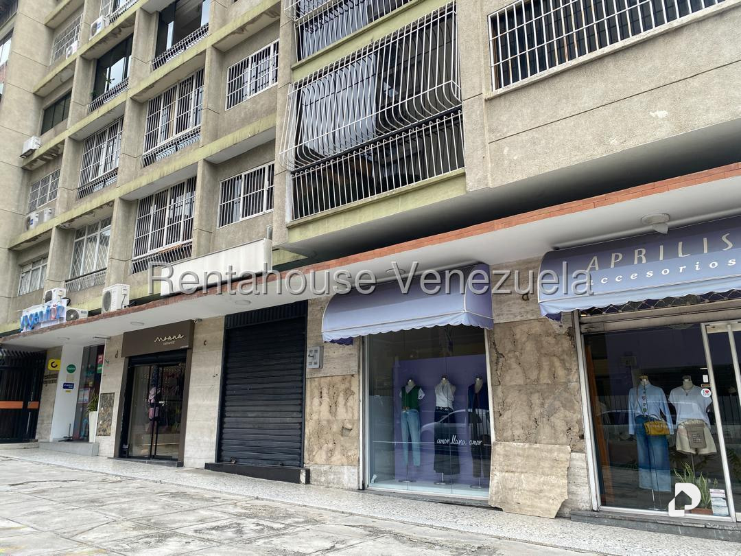 Local comercial en Los Palos Grandes, Caracas – 7