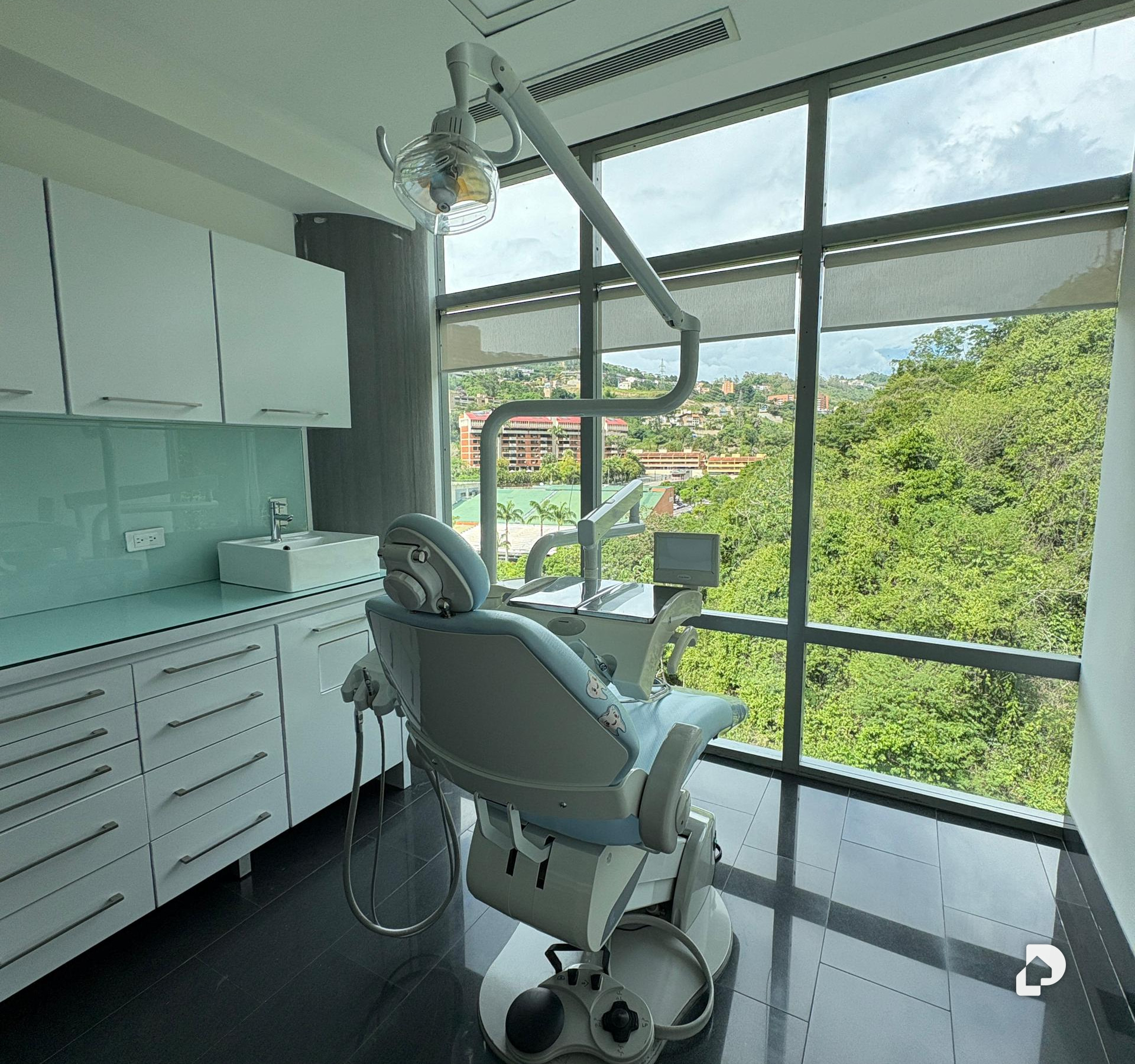 Office in La Trinidad, Caracas – 11