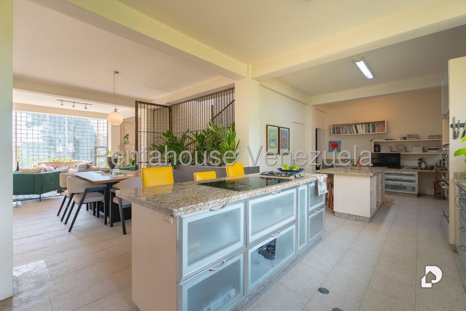Casa en Miranda, Caracas – 17