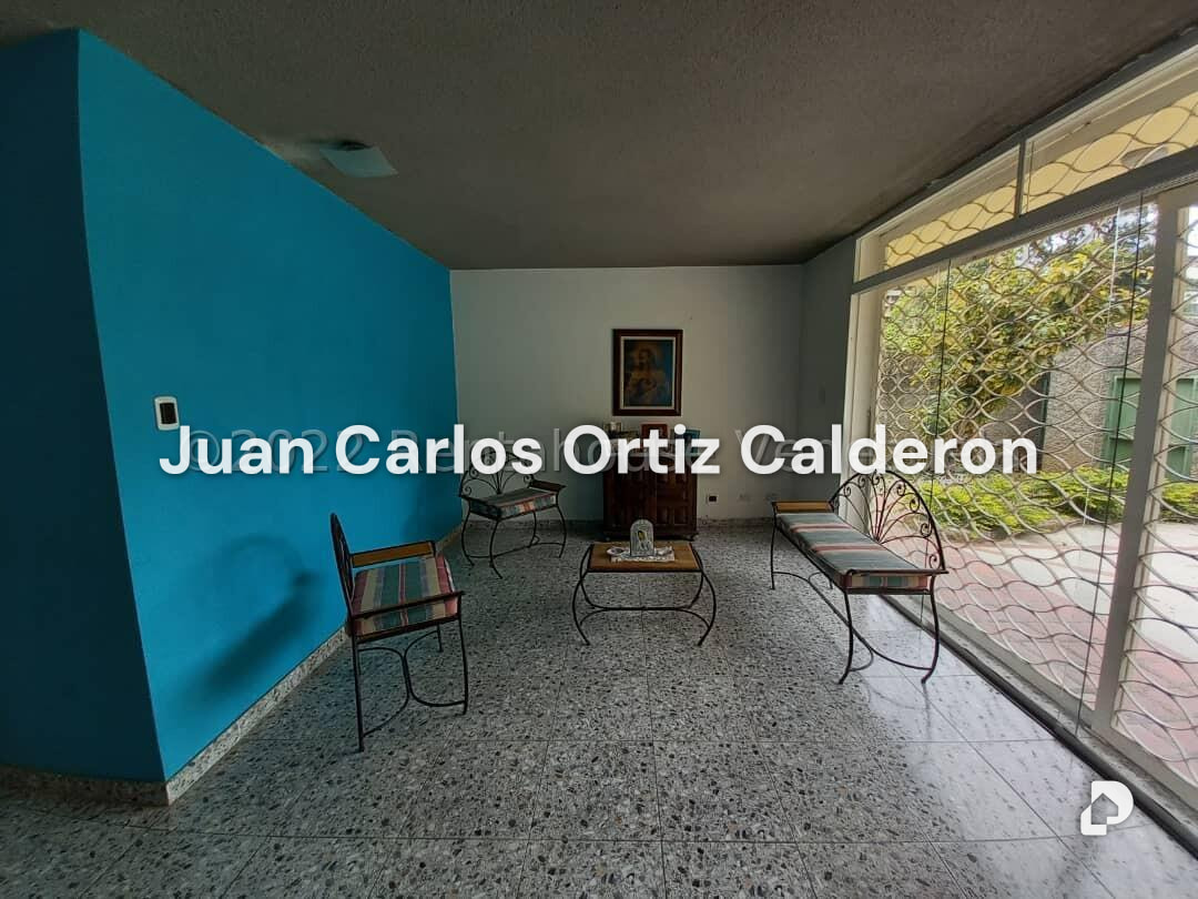 Terreno en Santa Eduvigis, Caracas – 15