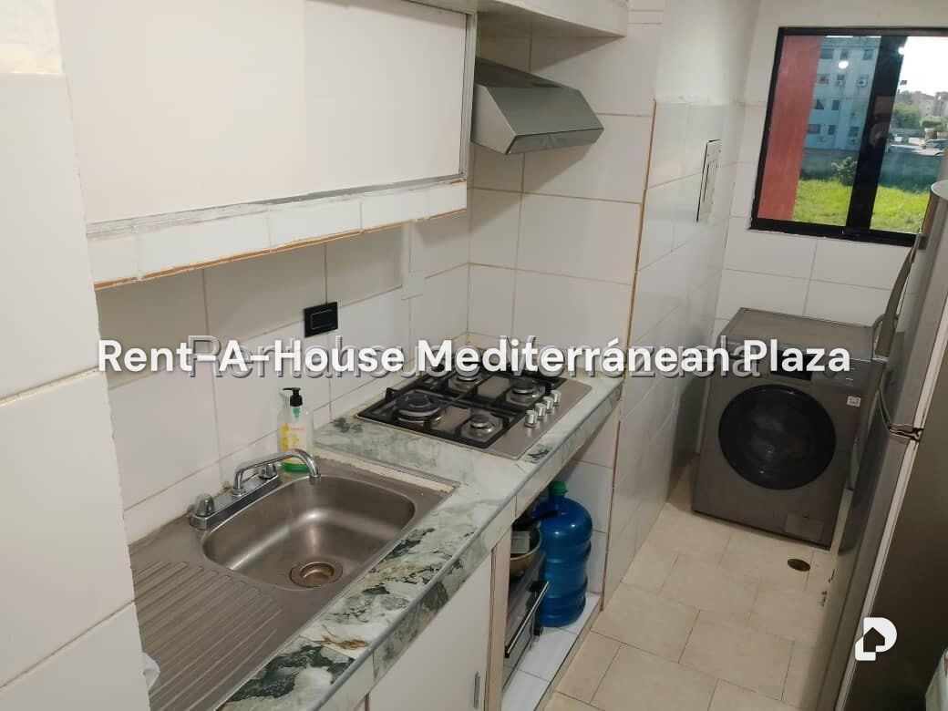 Apartamento en Paraparal, Los Guayos – 8
