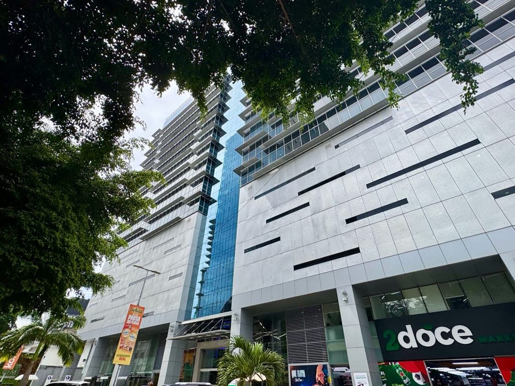 Oficina en Las Mercedes, Caracas - 1