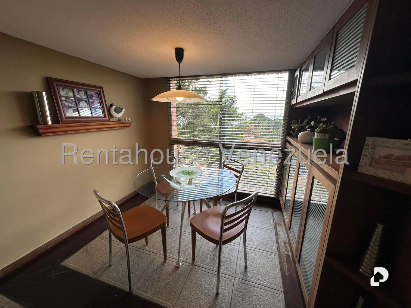 Apartamento en Lomas de La Lagunita, Caracas – 29