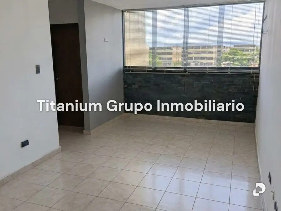 Apartamento en Los Guayos – 1