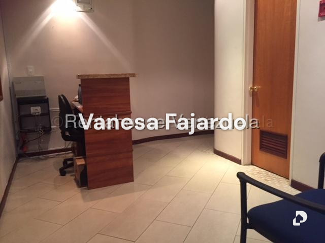 Oficina en El Rosal, Caracas – 8