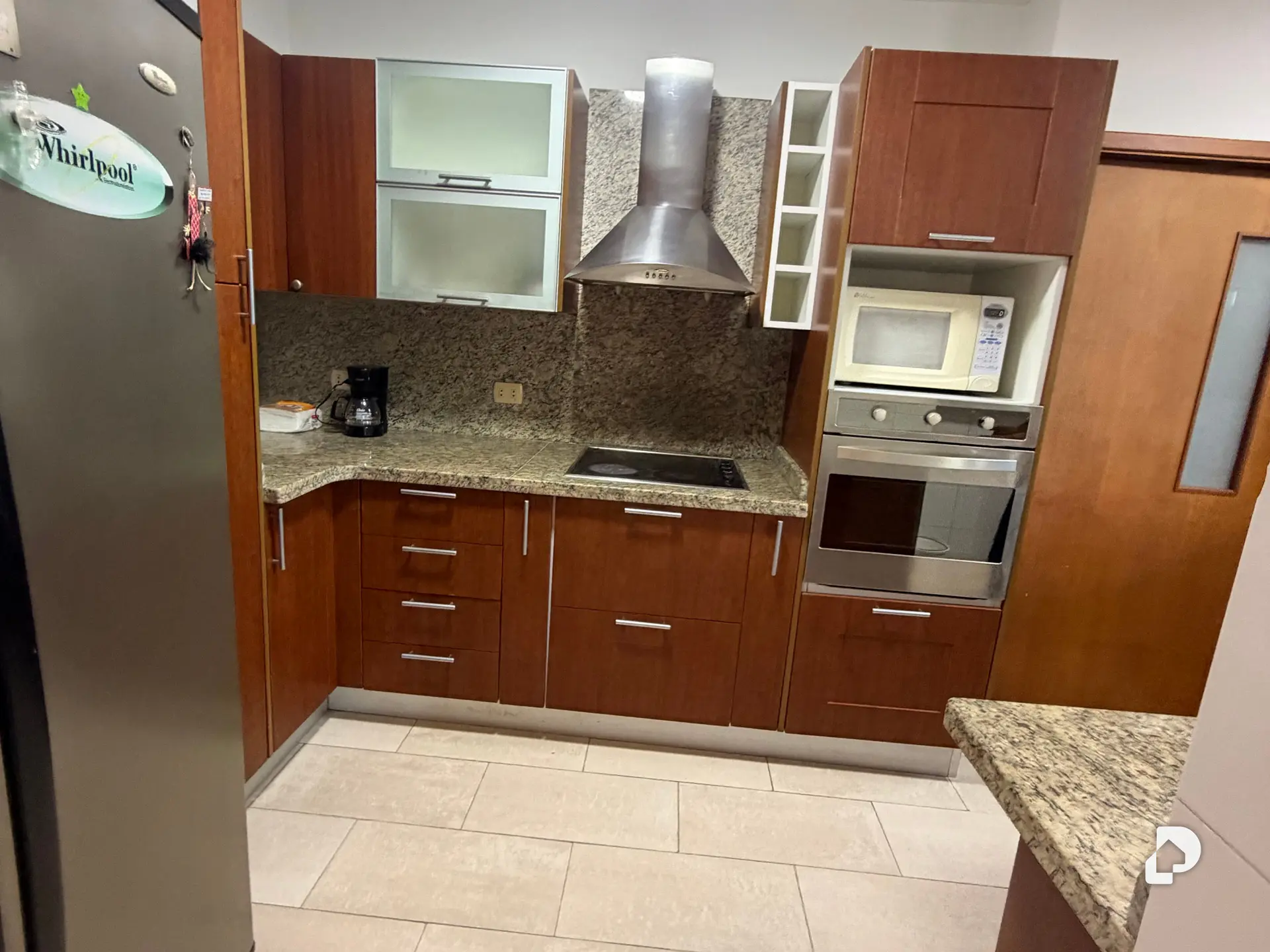 Apartamento en Santa Inés, Caracas – 12