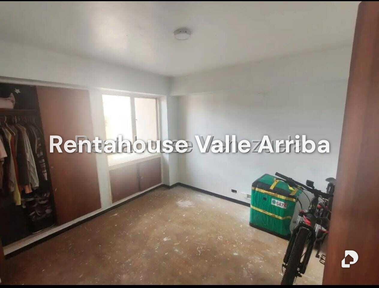 Apartamento en La Urbina, Caracas – 12