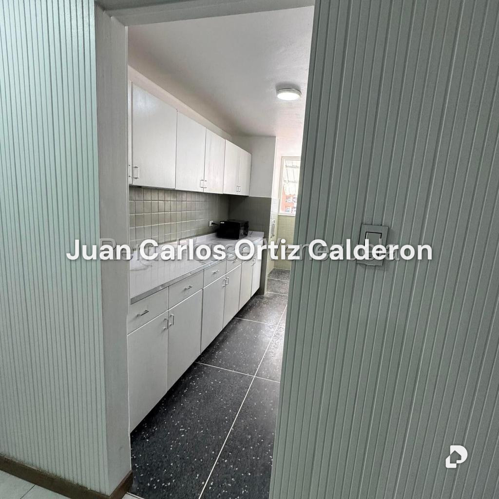 Apartamento en Sabana Grande, Caracas – 11