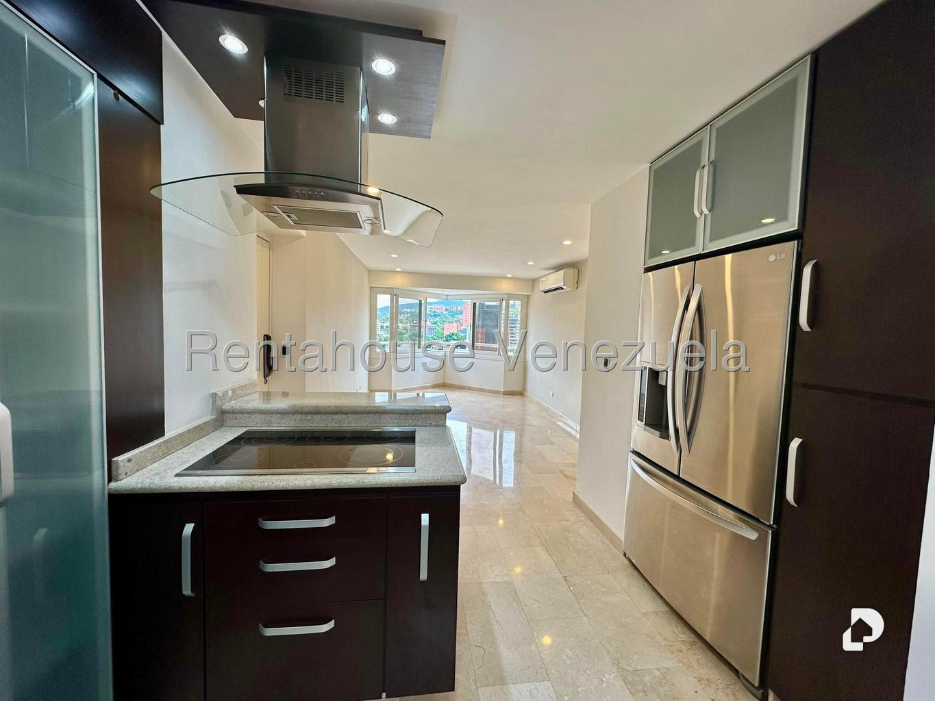 Apartamento en El Rosal, Caracas – 12