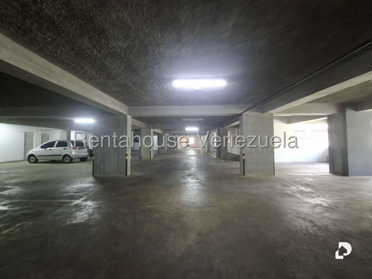 Apartamento en Santa Fe Norte, Caracas – 24