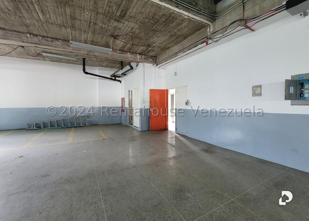 Galpón en Boleíta Sur, Caracas – 16