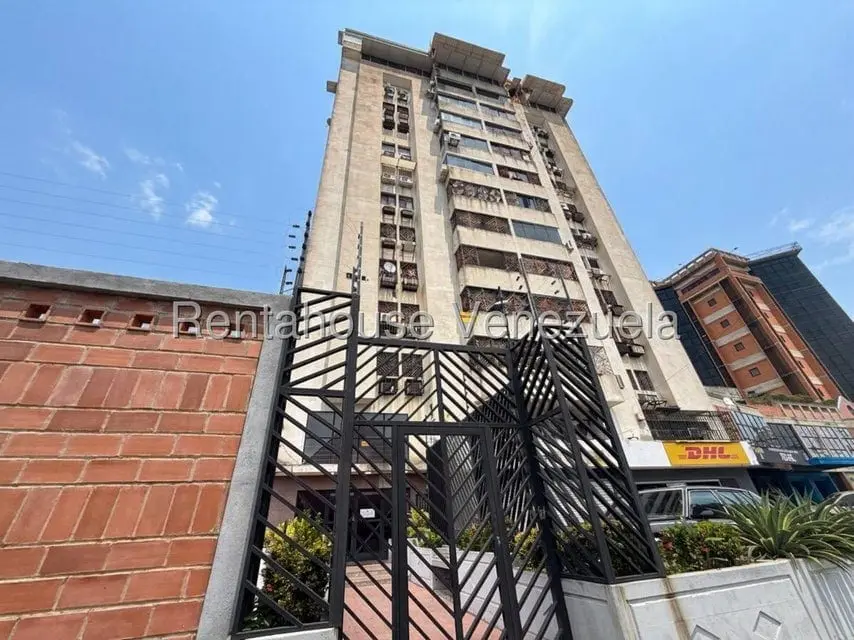 Apartamento en Barrio Las Flores, Maracay - 1
