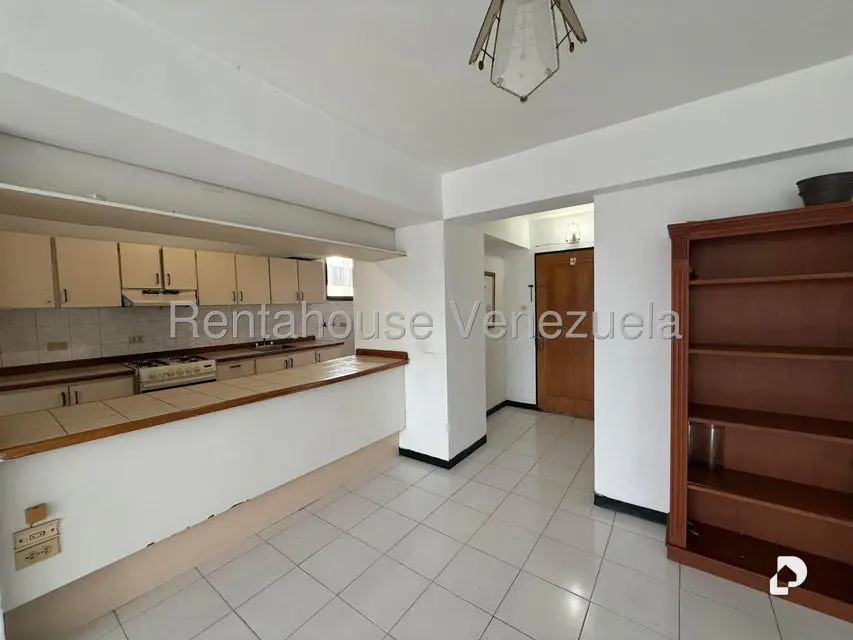 Apartamento en Urbanización San Miguel, Maracay