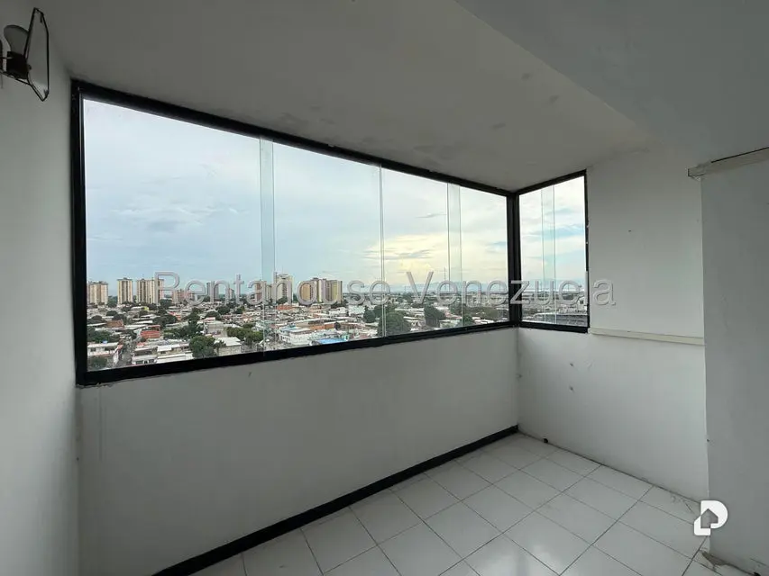 Apartamento en Urbanización San Miguel, Maracay