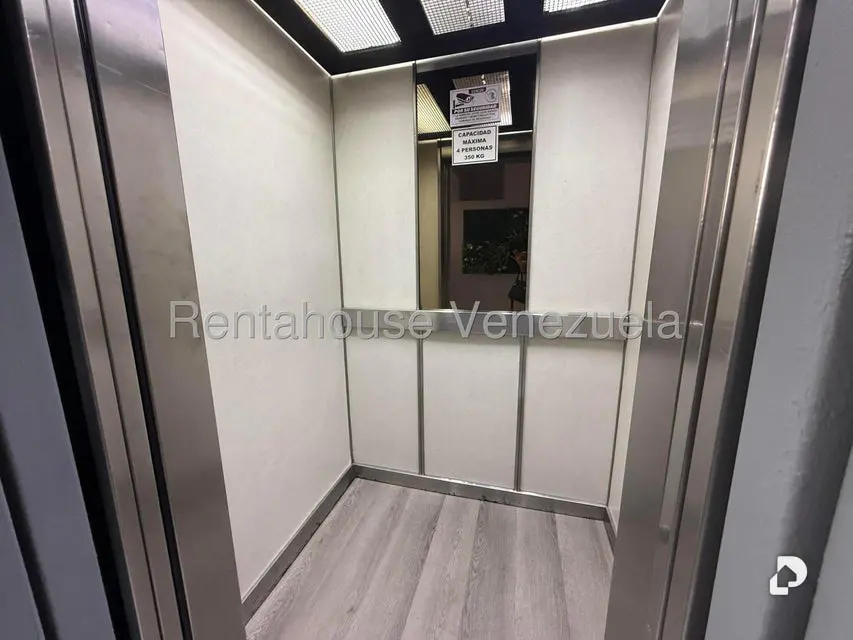 Apartamento en Urbanización San Miguel, Maracay
