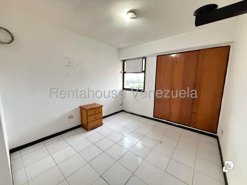 Apartamento en Urbanización San Miguel, Maracay