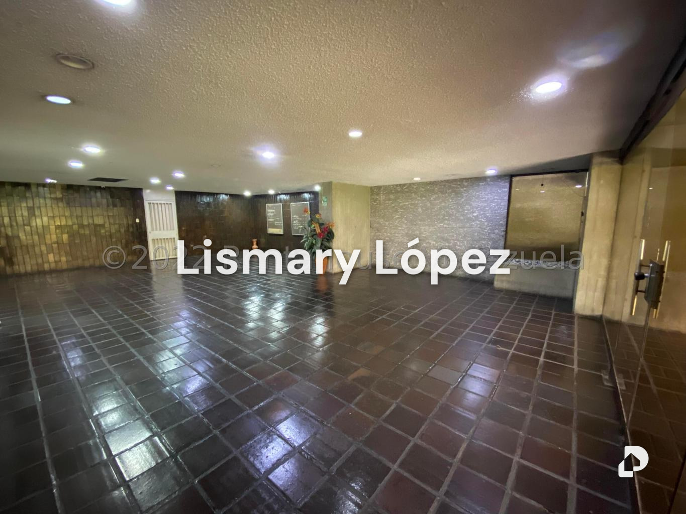 Office in El Marqués, Caracas – 3
