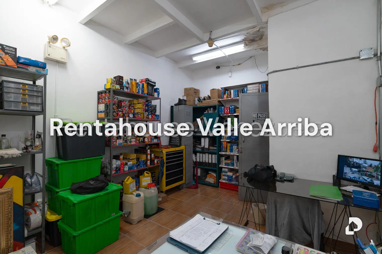 Local comercial en La Floresta, Caracas – 13