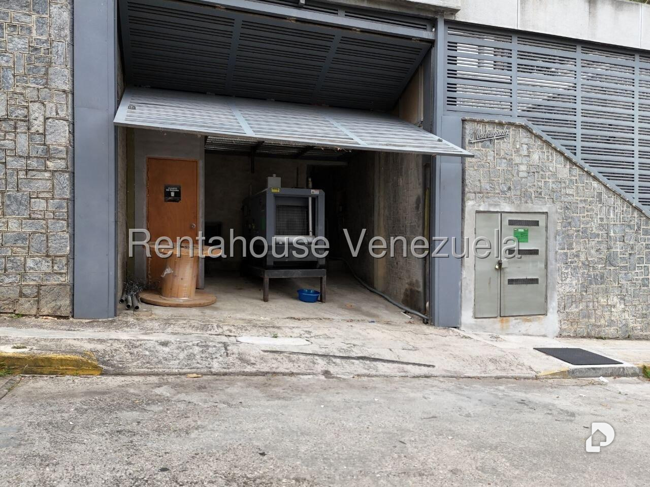 Edificio en Los Chaguaramos, Caracas