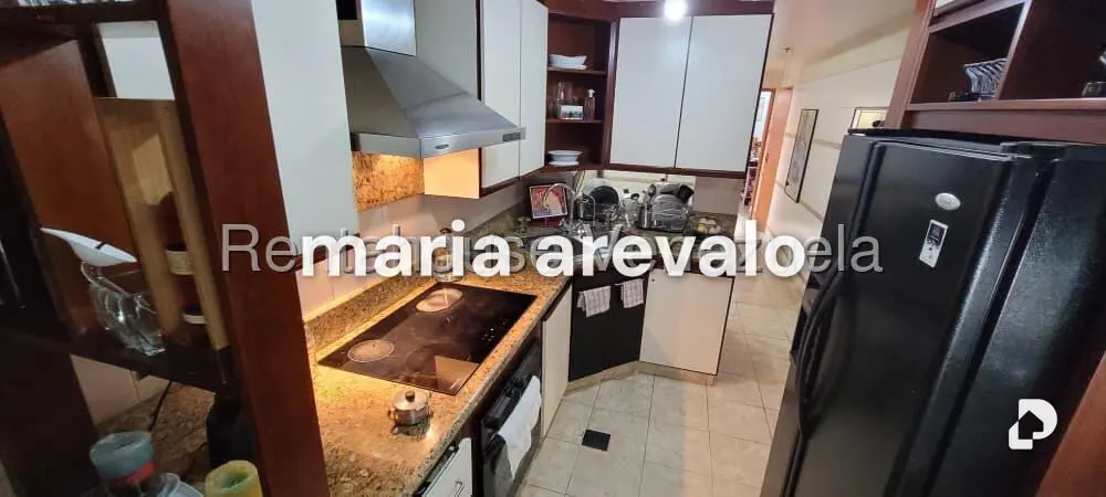 Apartamento en Los Samanes, Caracas – 10