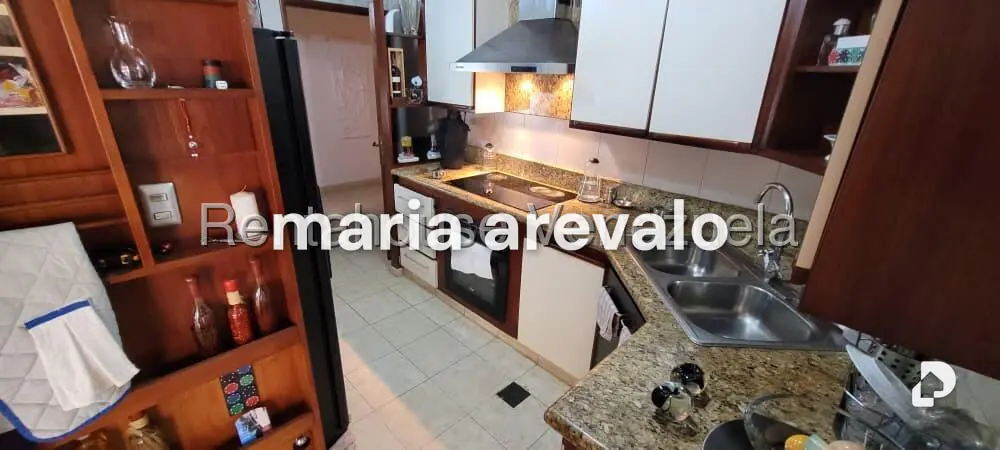 Apartamento en Los Samanes, Caracas – 12