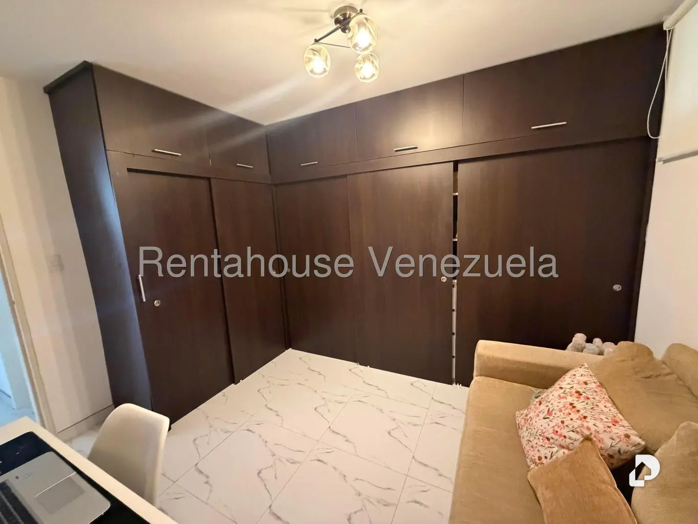 Apartment in Colinas de La Tahona, Caracas – 15