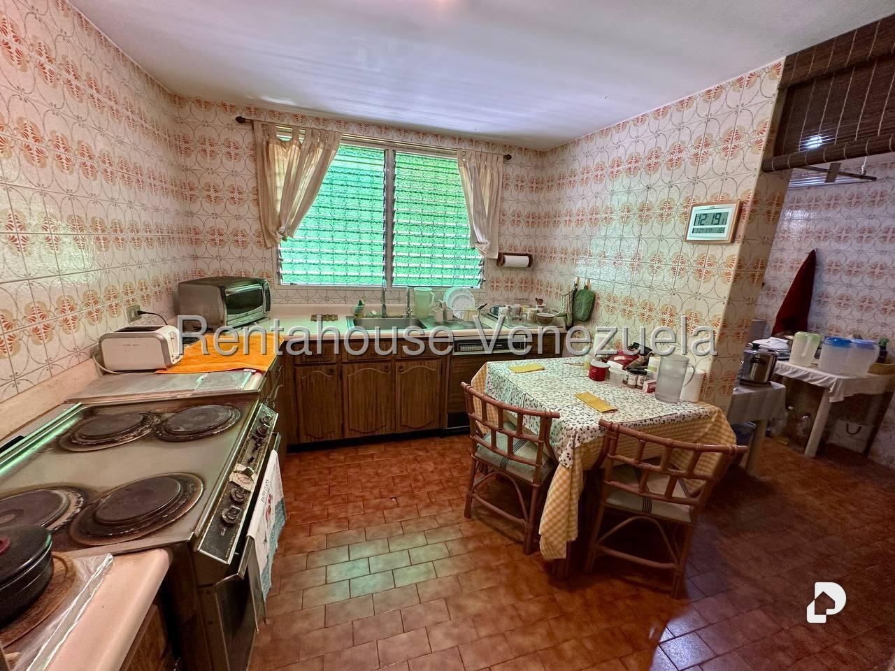 Casa en La Boyera, Caracas – 28
