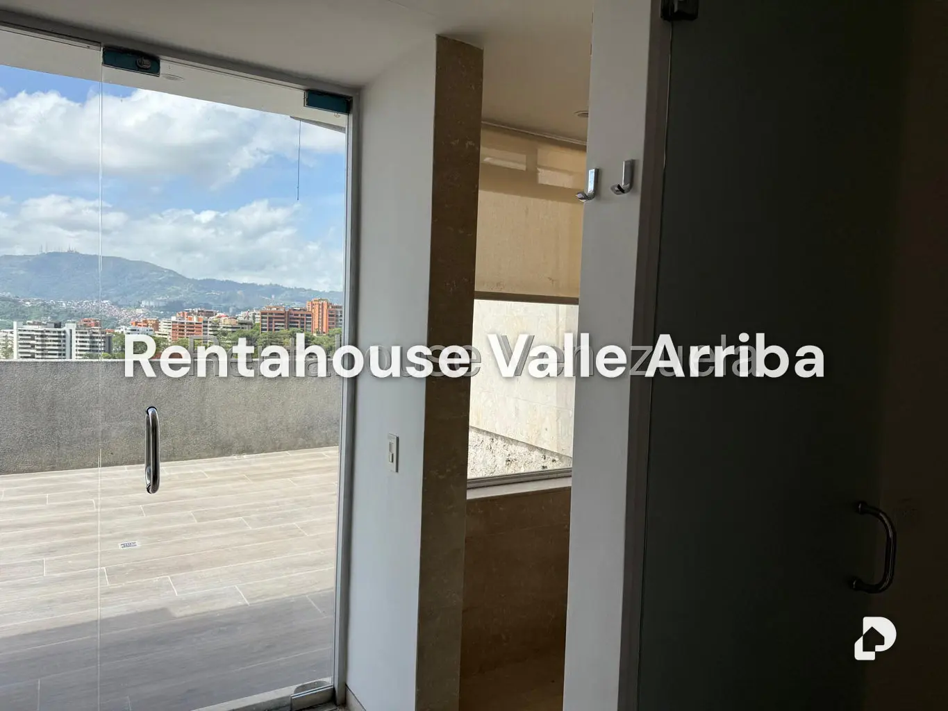 Apartamento en Valle Arriba, Caracas – 18