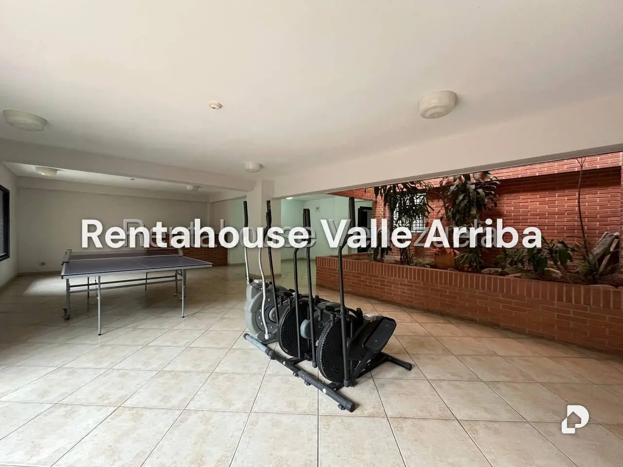 Apartamento en Campo Alegre, Caracas – 28