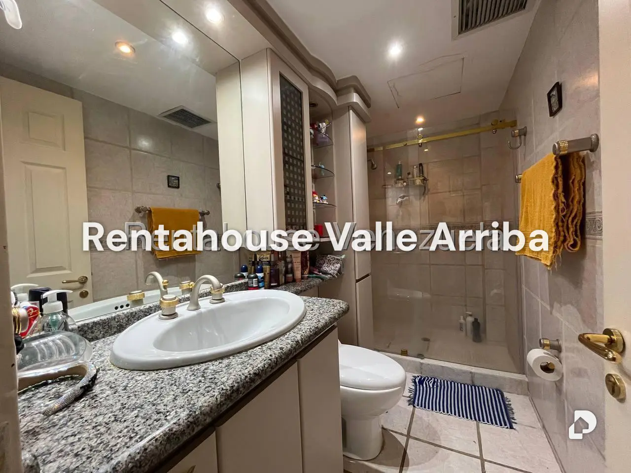 Apartamento en Campo Alegre, Caracas – 22